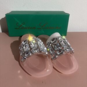 Lauren Larraine Jade Flat Jewel Sandal Nude Size 7.5 New In Box